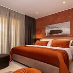 Luxury Santa Cruz With Xl Pool And Jacuzzi Villa Potpićan